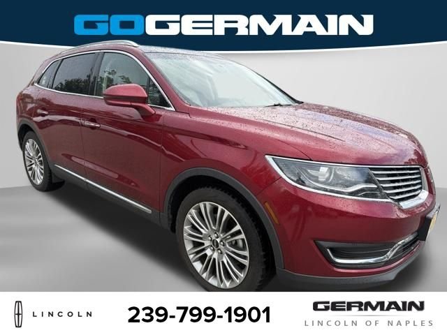 Used 2018 Red Lincoln Reserve image 9