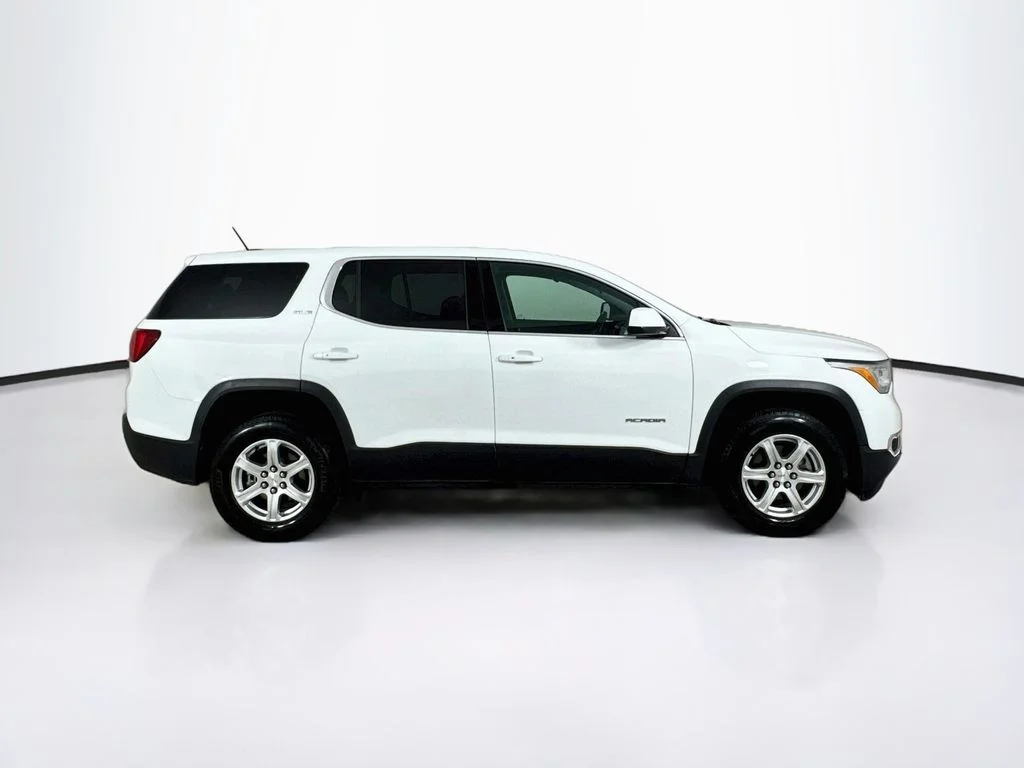 Used 2019 White GMC SLE-1 image 8