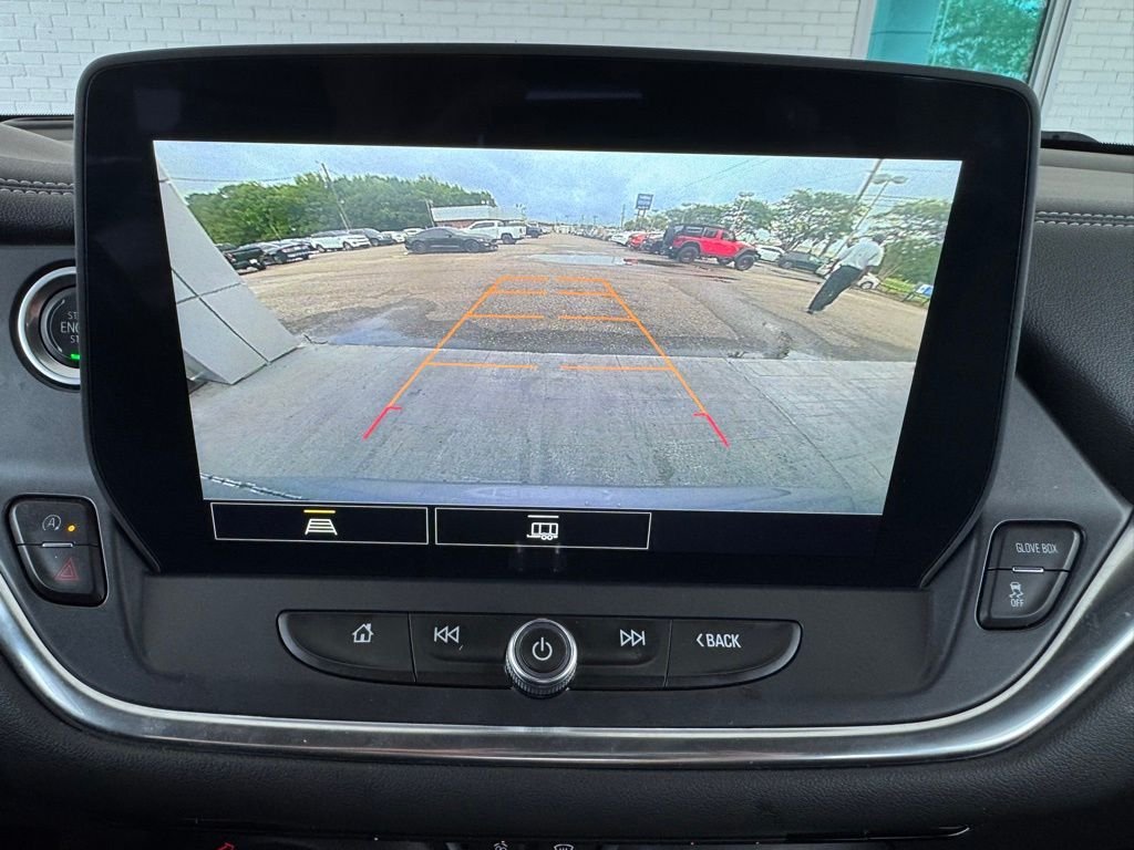 Used 2023 Gray Chevrolet LT image 34