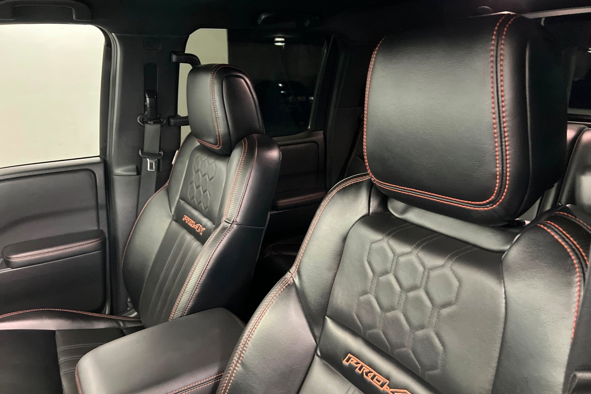 2024 Nissan Frontier PRO-4X - Photo 18