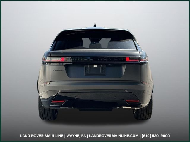 New 2026 Carpathian Grey LAND ROVER  image 4