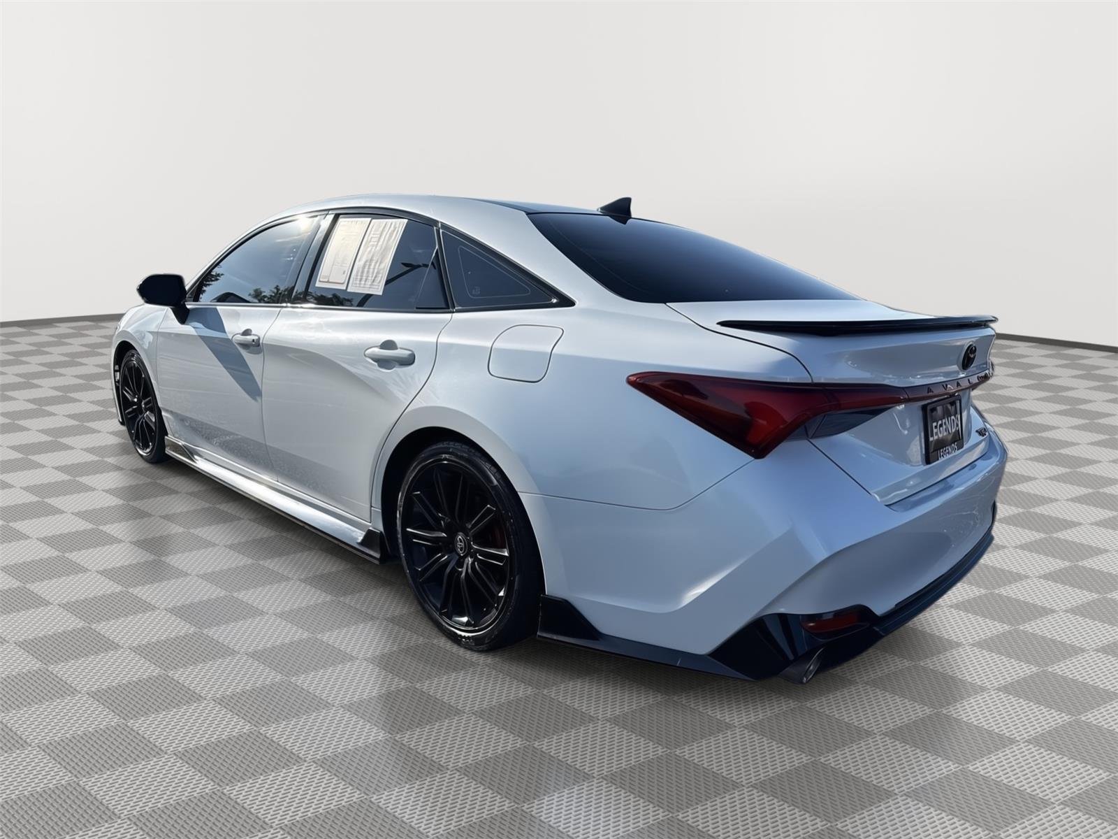Certified Used 2021 Wind Chill Pearl w/Midnight Black Metallic Roof Toyota TRD image 9