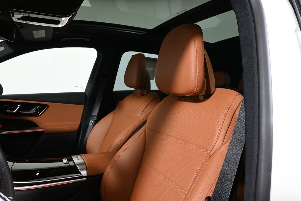 2026 Mercedes-Benz GLC Base - Photo 16