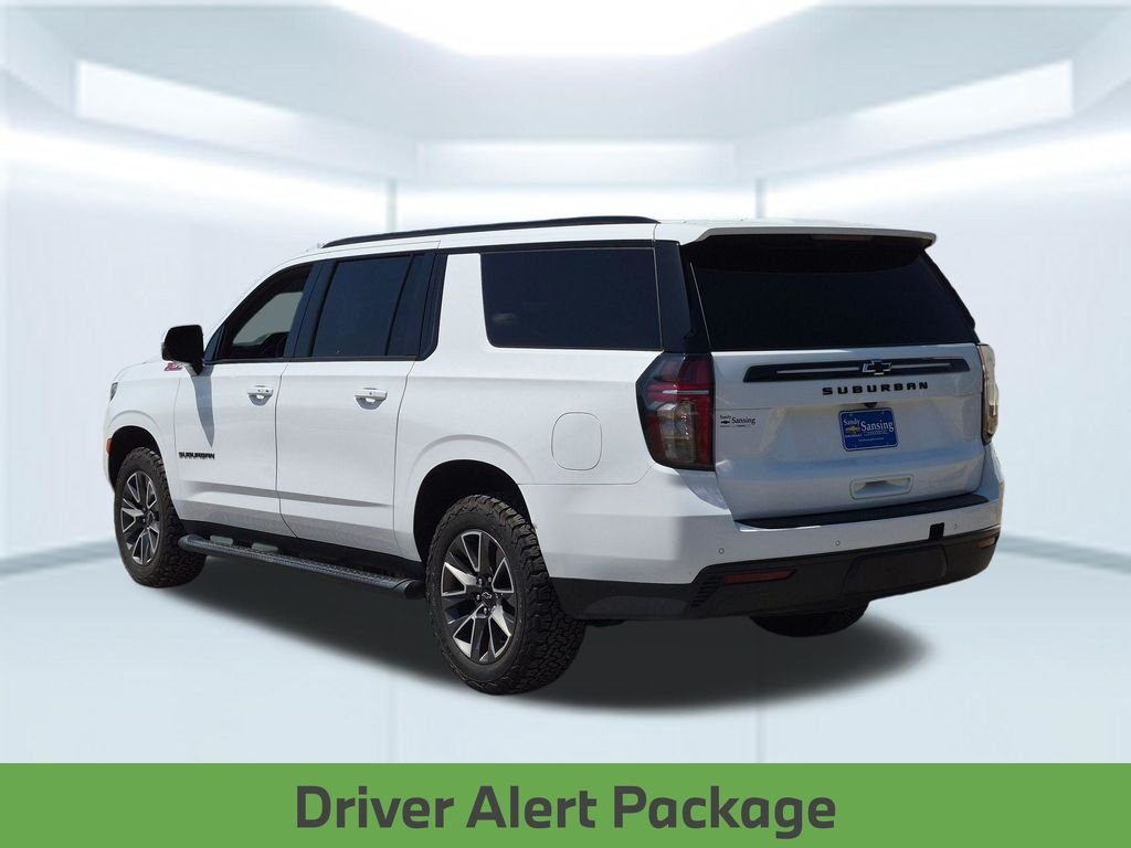 Used 2023 Summit White Chevrolet Z71 image 4