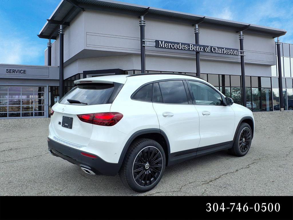 New 2026 Polar White Mercedes-Benz GLA 250 image 3