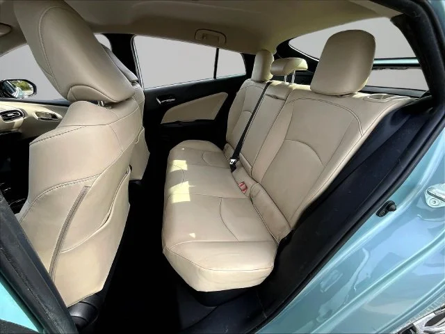 Used 2019 Beige Toyota XLE AWD-e image 25