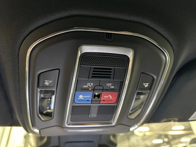 New 2026 41 Jeep Laredo image 30
