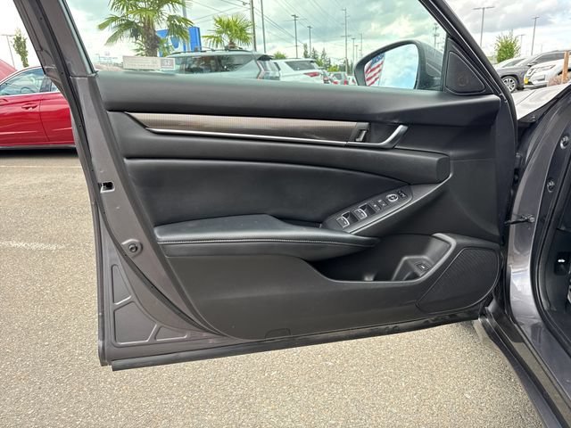 Used 2018  Honda Sport 1.5T image 16