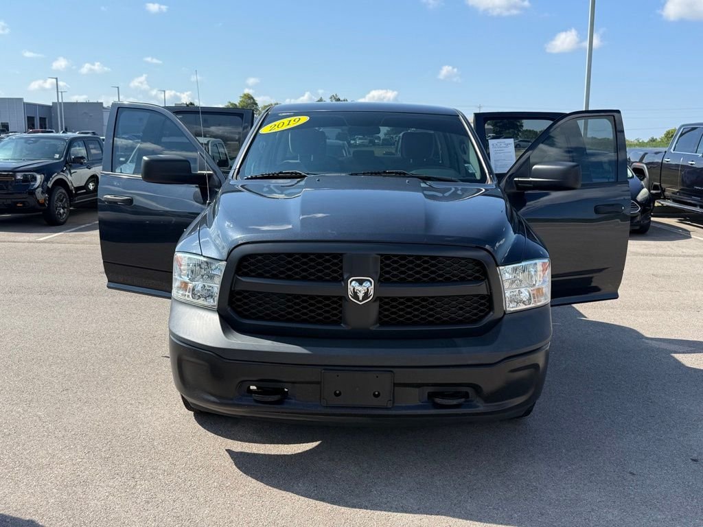 Used 2019 Gray Ram Tradesman image 21