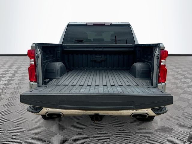 Used 2024 Gray Chevrolet LTZ image 27