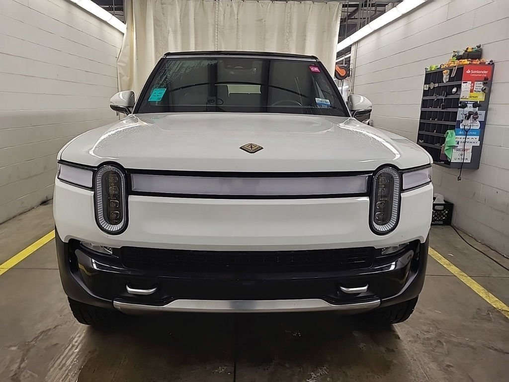 Used 2023 Rivian R1S Adventure with VIN 7PDSGABA2PN019445 for sale in Parma, OH