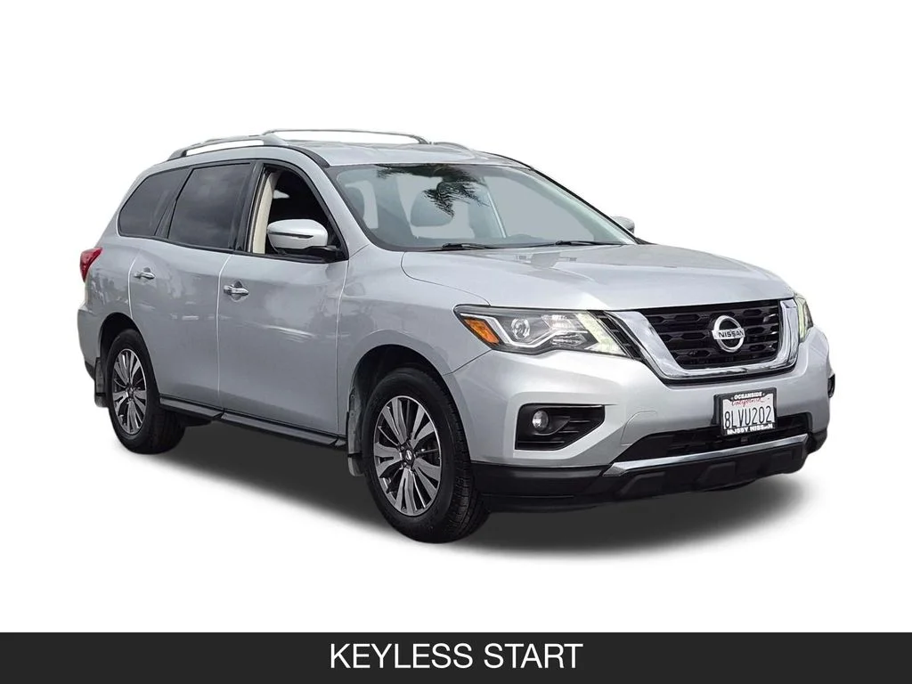 Used 2019 Silver Nissan SL image 2