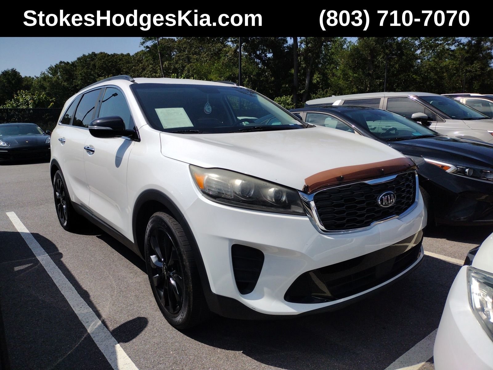 Used 2020 White Kia S image 1