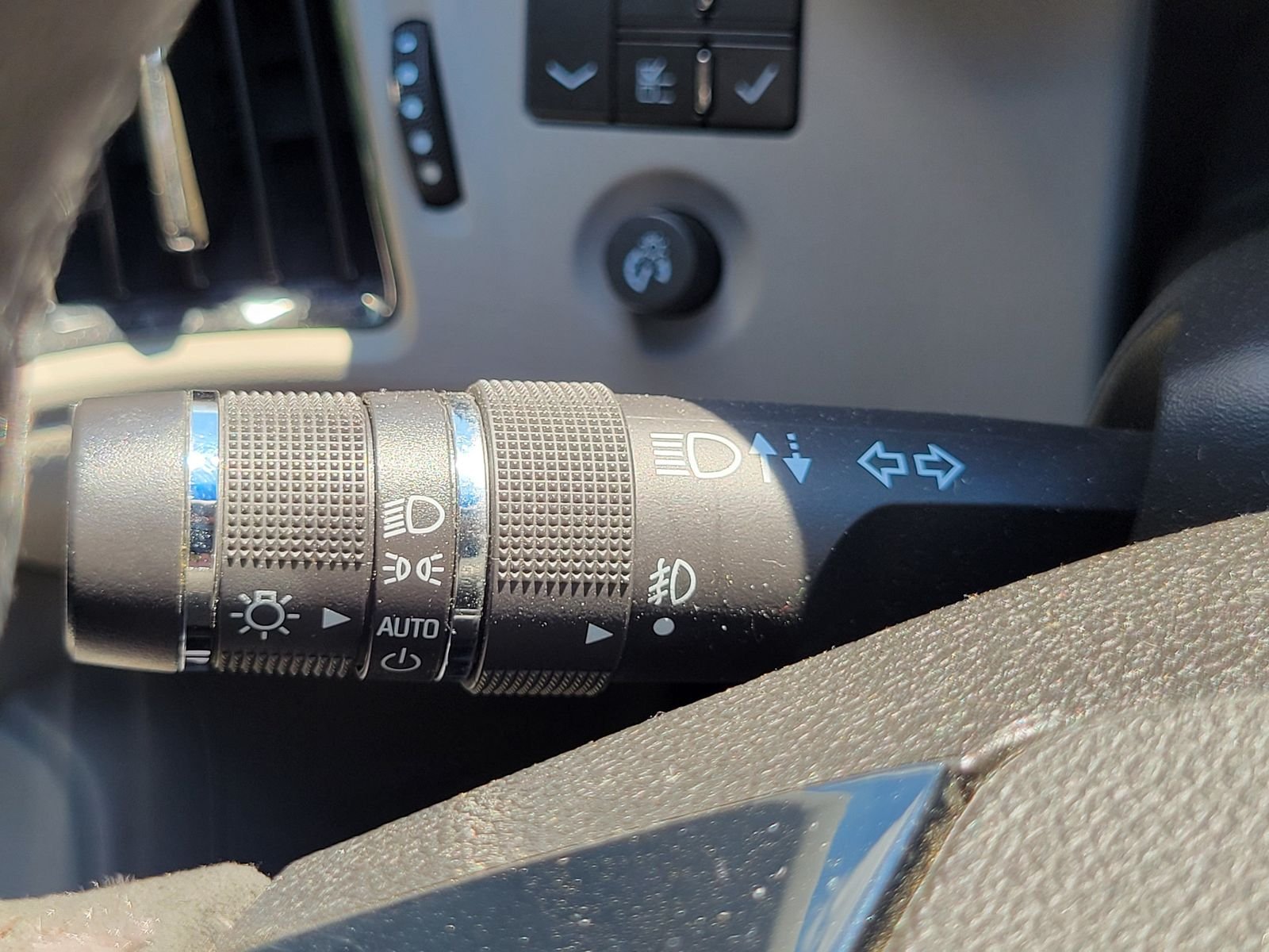 Used 2012 Silver Cadillac Base image 18
