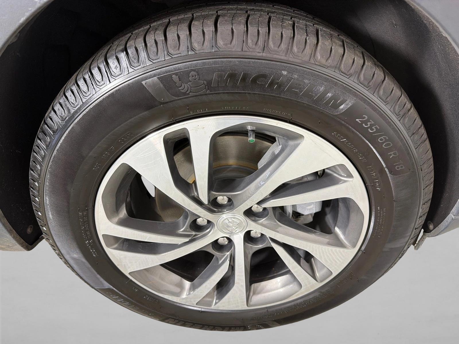 Used 2021 Satin Steel Metallic Buick Essence image 12