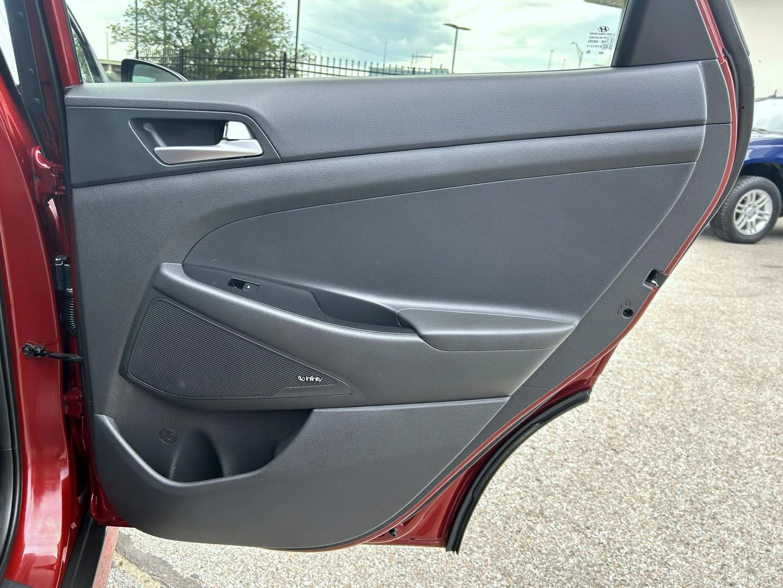Used 2019 Red Hyundai Night image 18