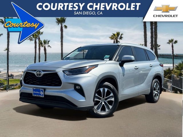 2023 Toyota Highlander L
