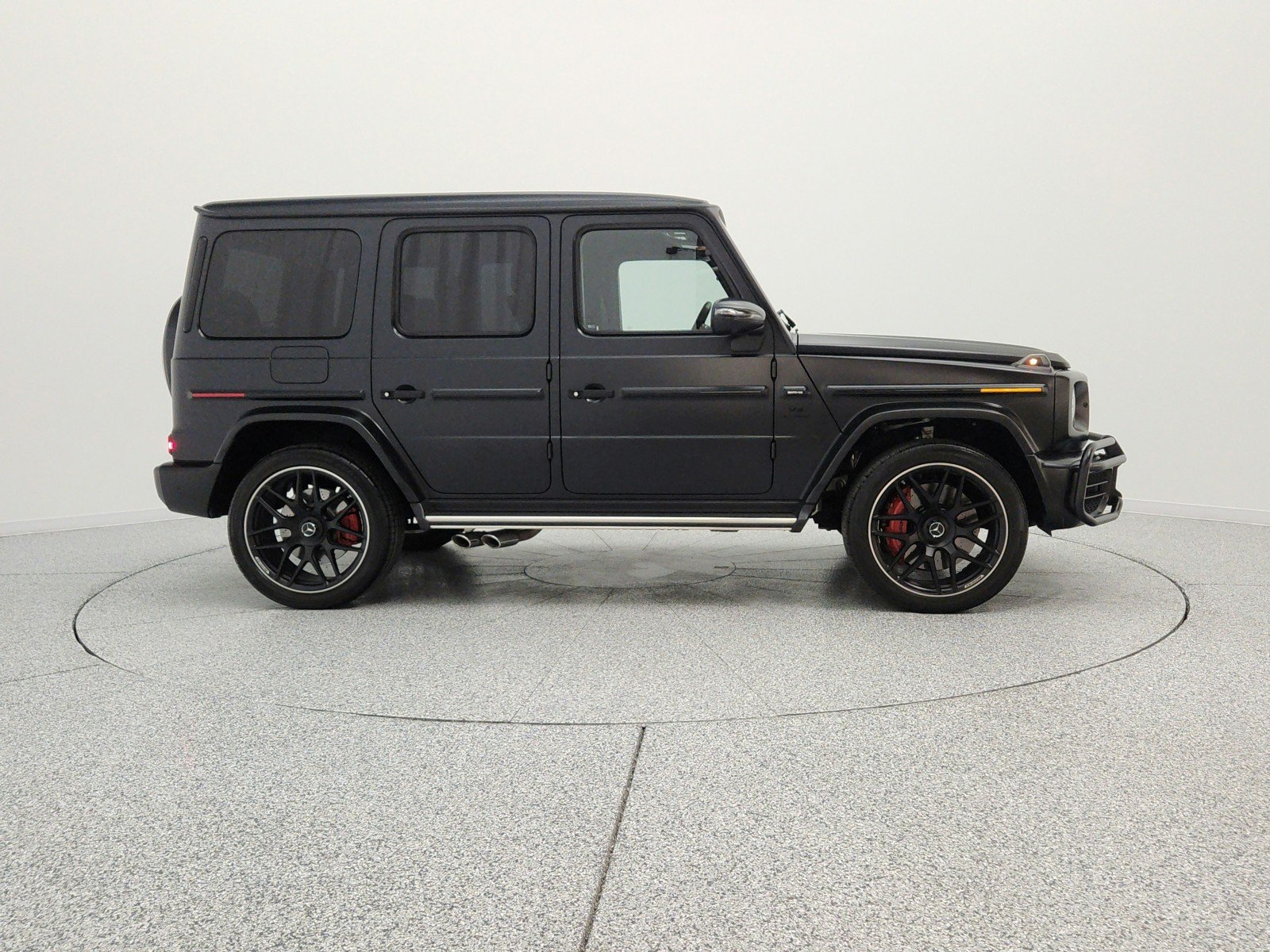 Certified Used 2024 MANUFAKTUR Night Black Magno Mercedes-Benz AMG® G 63 4MATIC SUV image 4