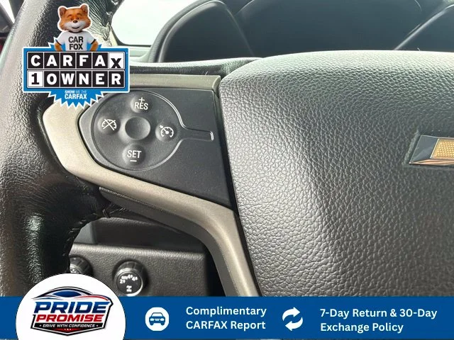 Used 2017 Red Chevrolet Z71 image 25