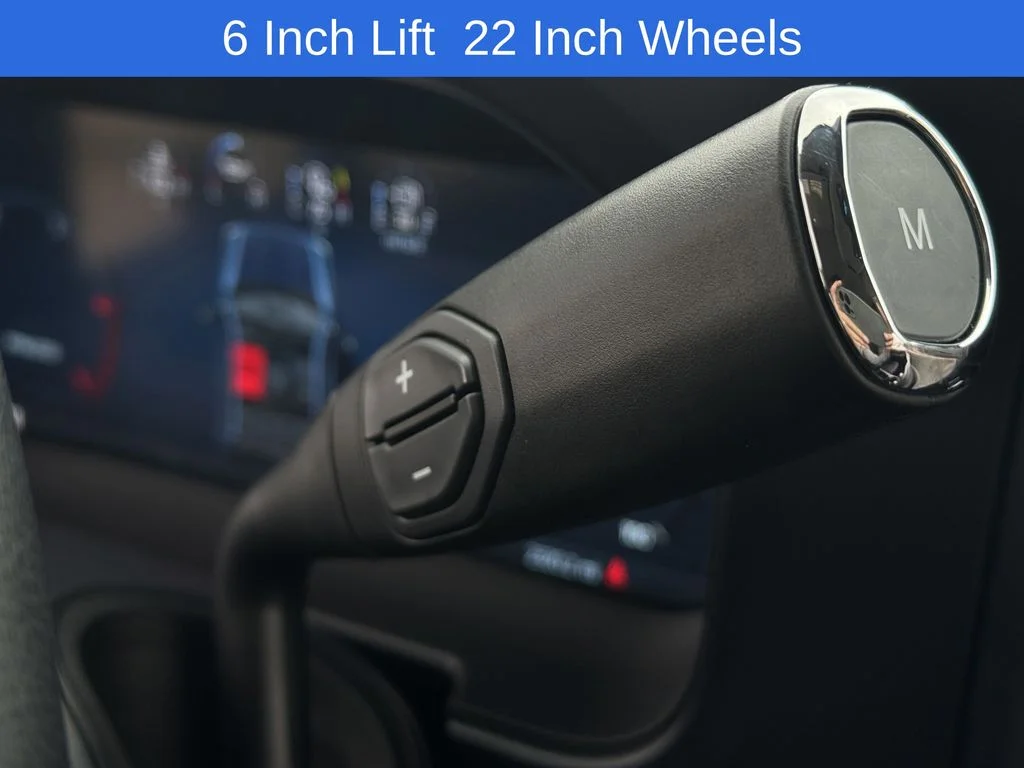 Used 2025 White Ford Lariat image 21