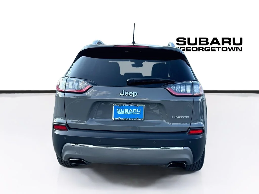 Used 2021 Gray Jeep Limited image 6