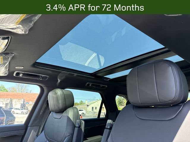 New 2026 Santorini Black LAND ROVER Dynamic SE image 18
