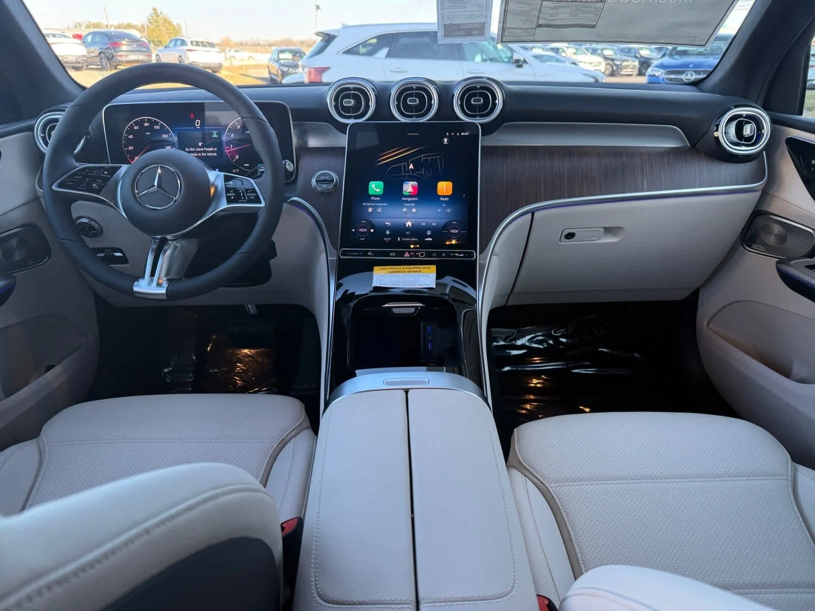 Used 2026 Starling Blue Metallic Mercedes-Benz GLC 300 image 13