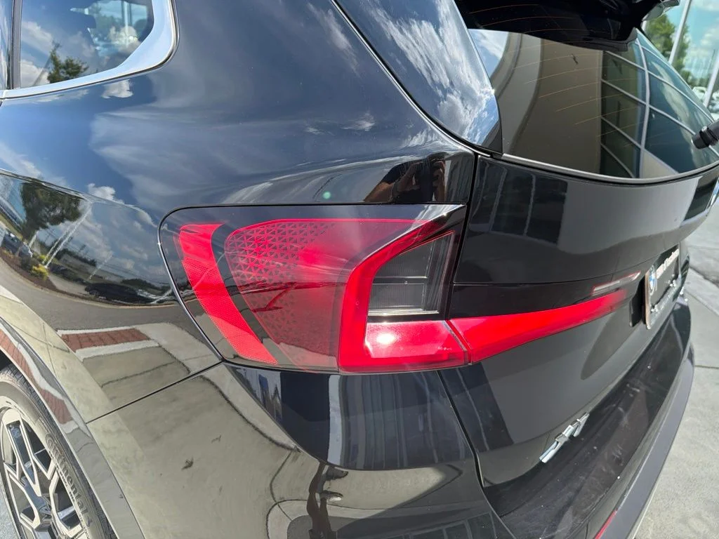 Used 2023 Black BMW xDrive28i image 14