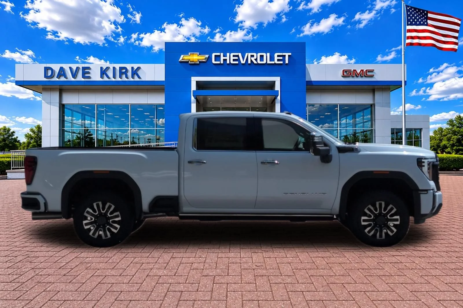 New 2026 Glacier White Tricoat GMC Denali Ultimate image 2