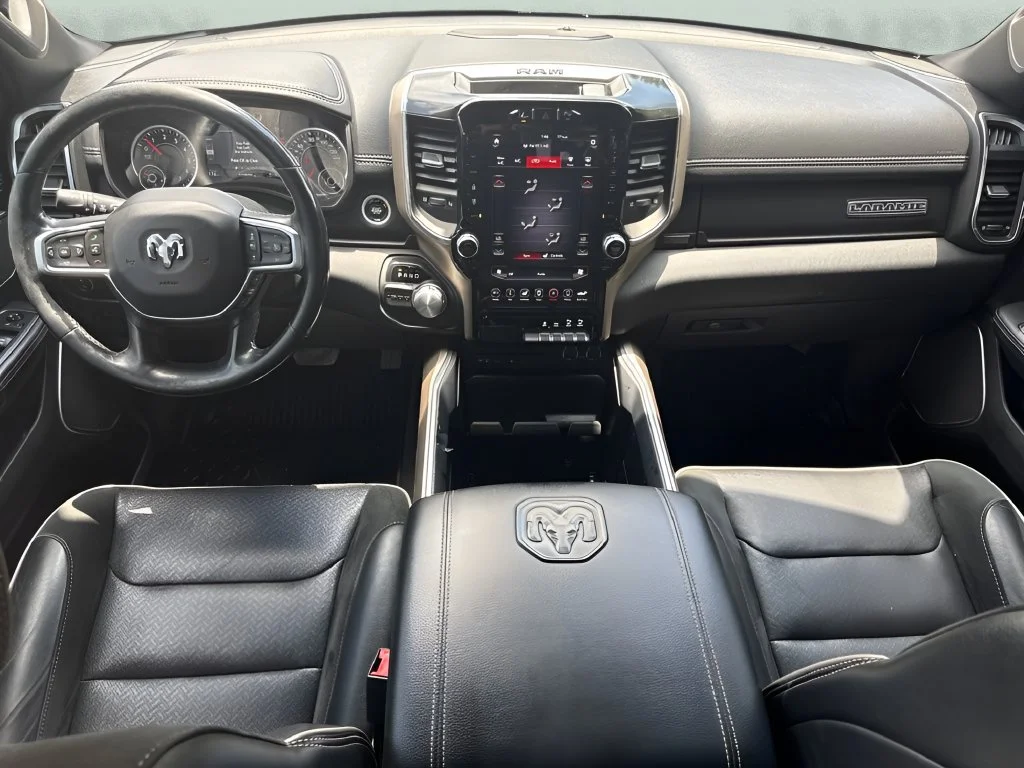 Used 2019  Ram Laramie image 14