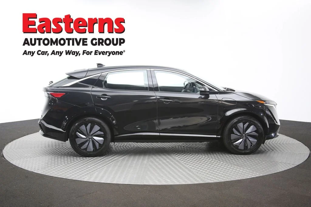 Used 2023 Black Nissan ENGAGE image 45