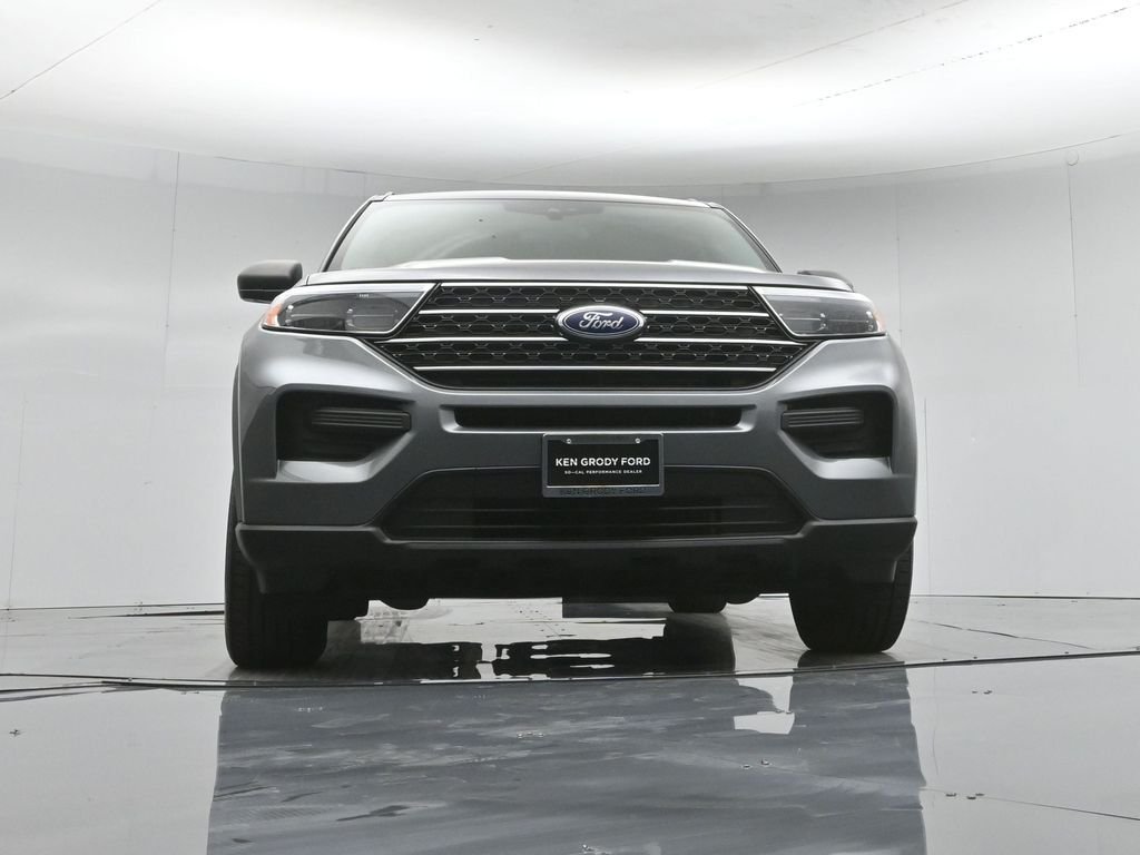 Certified Used 2023 Gray Ford XLT image 52