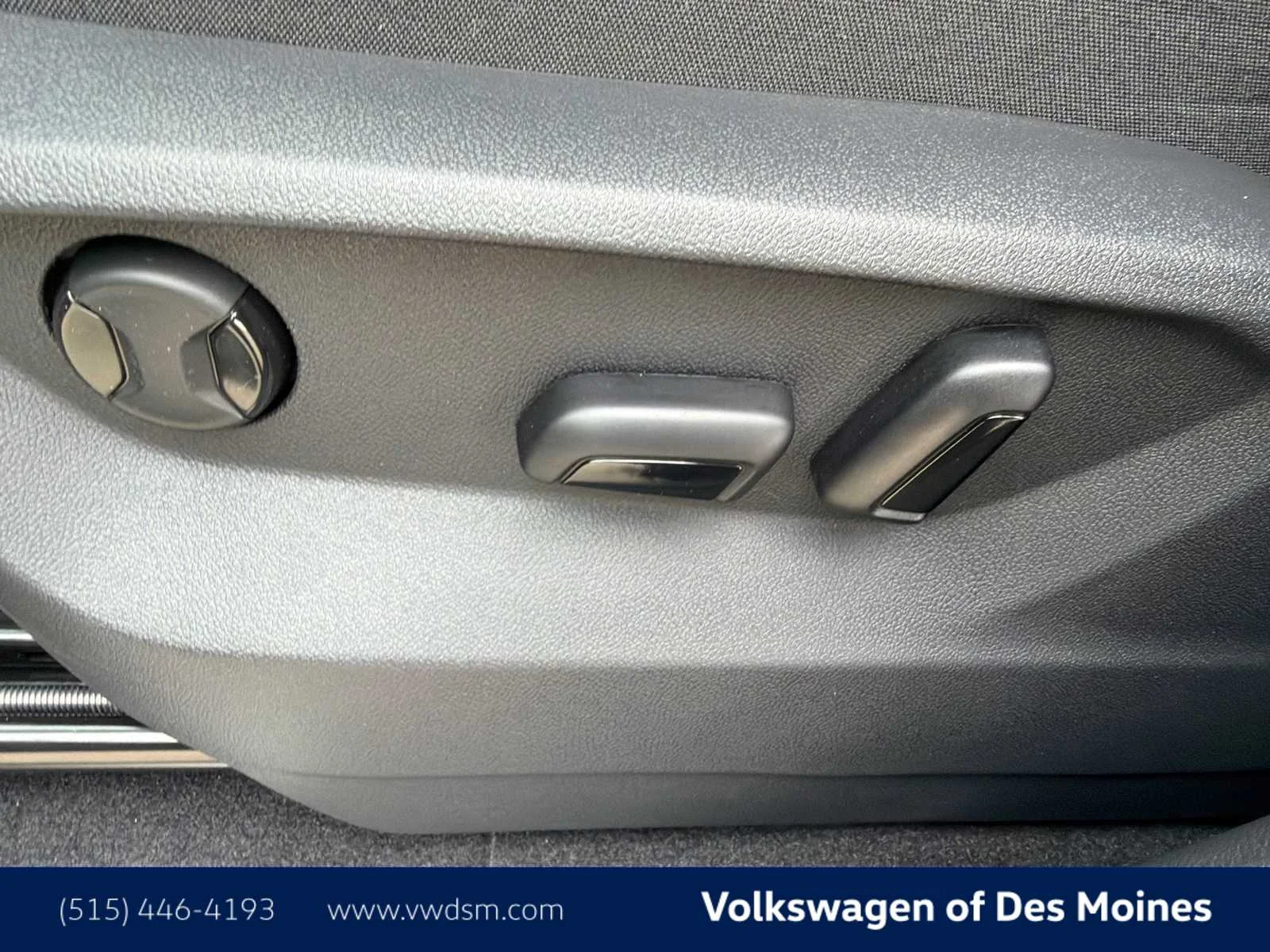 2026 Volkswagen Atlas SE w/Tech - Photo 25