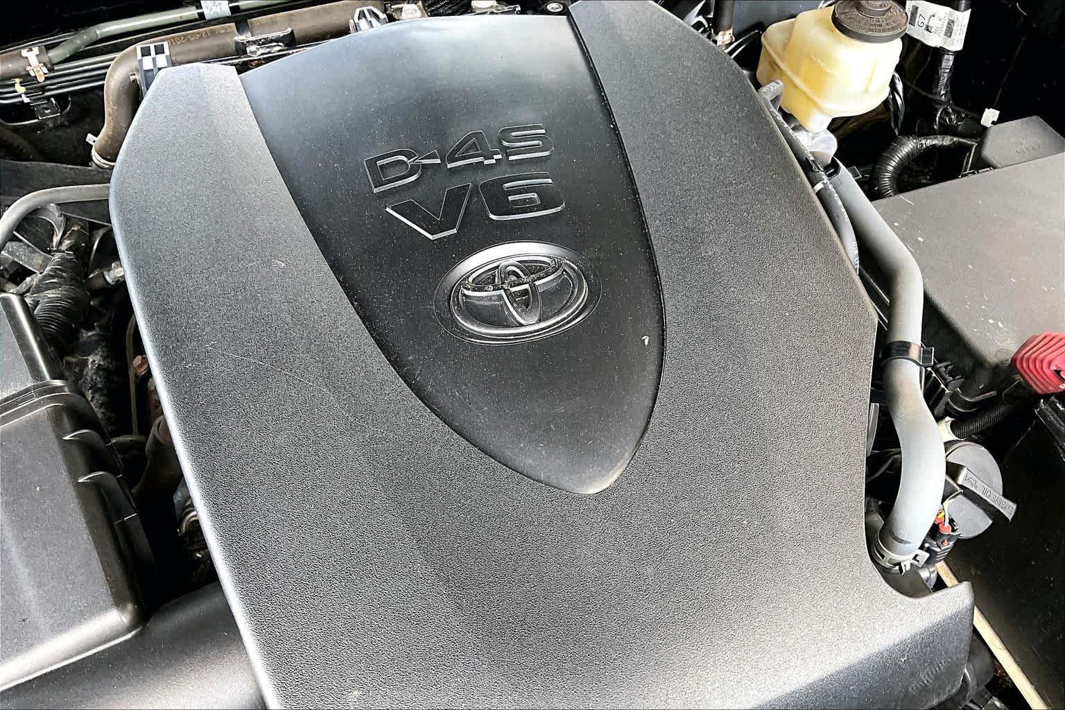 Used 2017 Black Toyota SR5 image 30