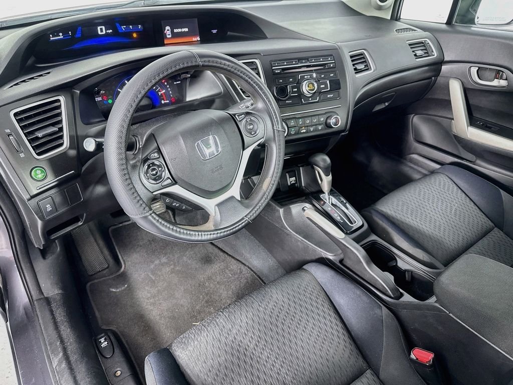 Used 2015 Gray Honda LX image 10