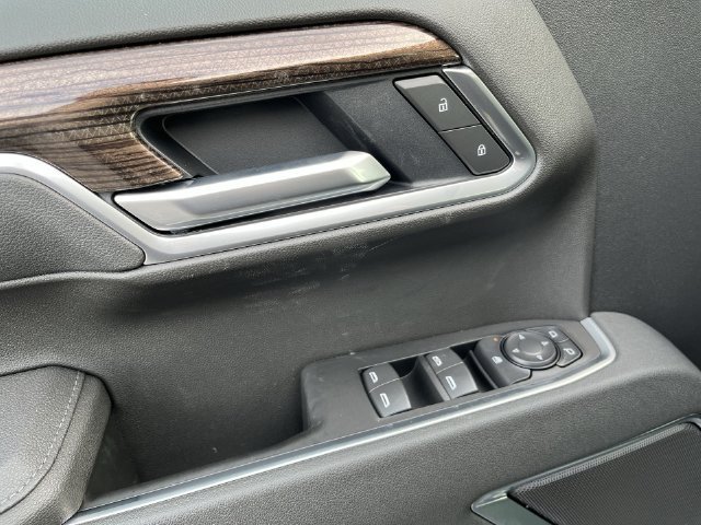 2026 Chevrolet Silverado 1500 photo 23 of 41