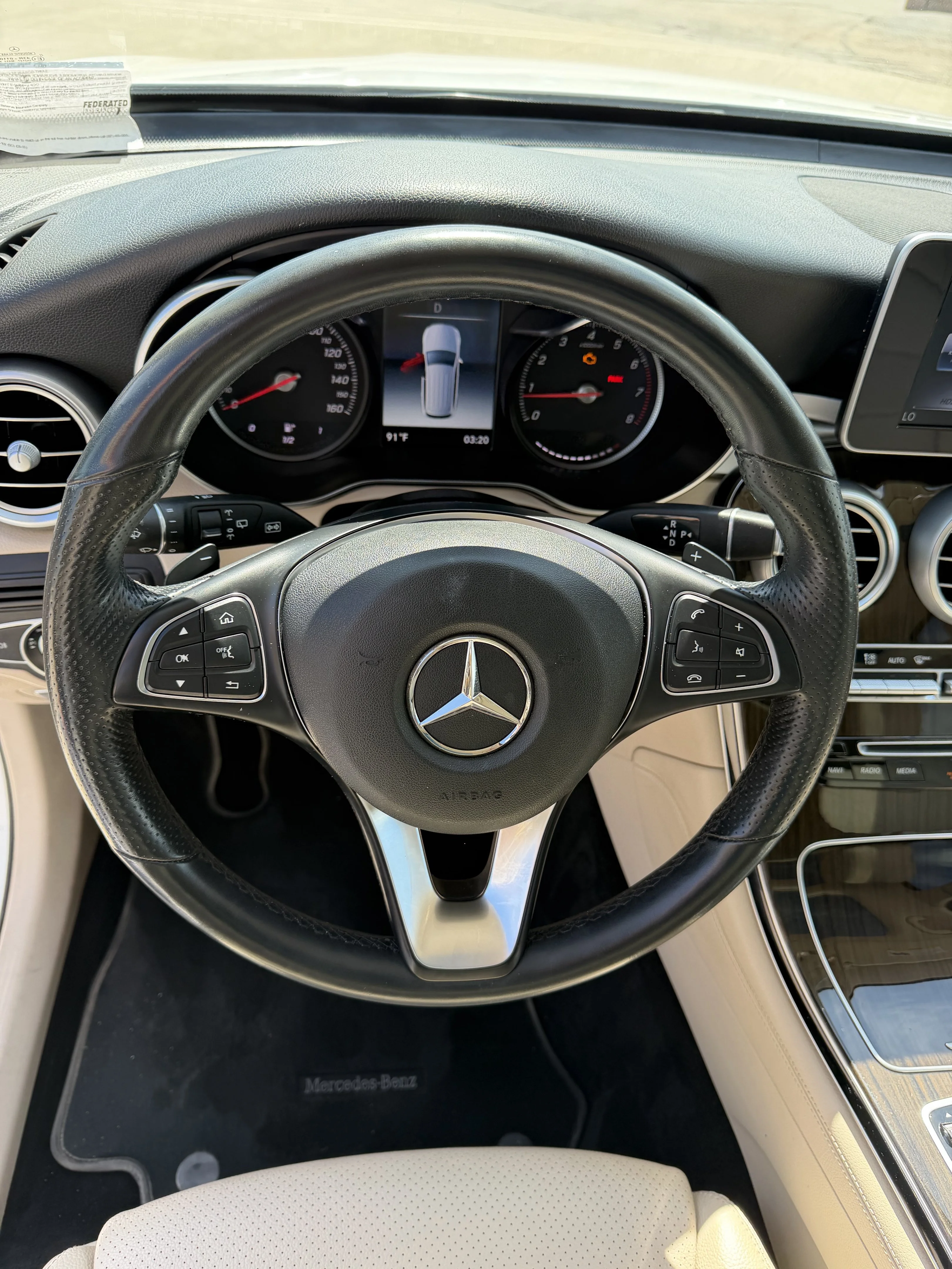 Used 2019 White Mercedes-Benz GLC 300 image 13