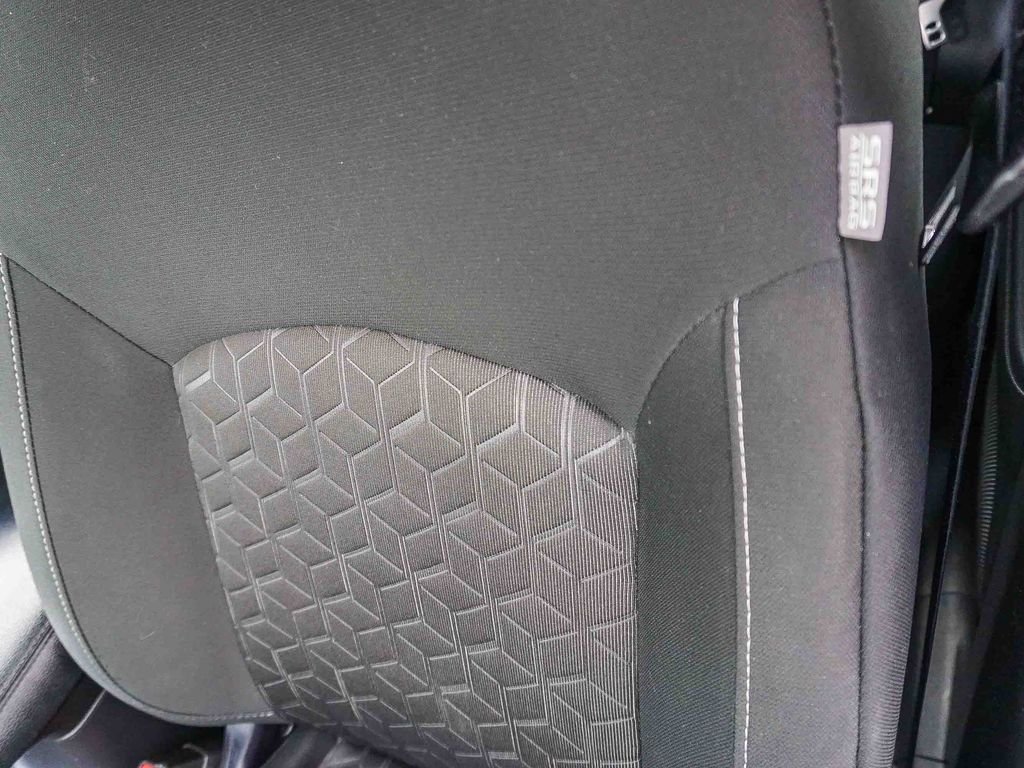 Used 2025 Silver Mitsubishi 2.0 ES image 20