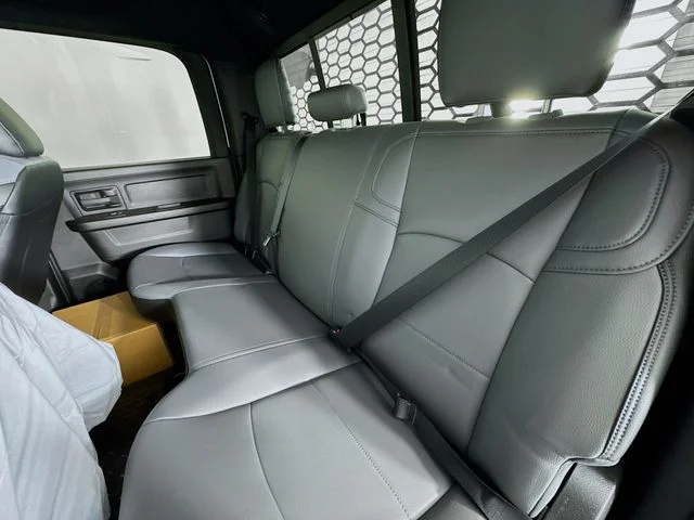 New 2026 Bright White Clear-Coat Exterior Paint RAM TRADESMAN Chassis Cab image 23