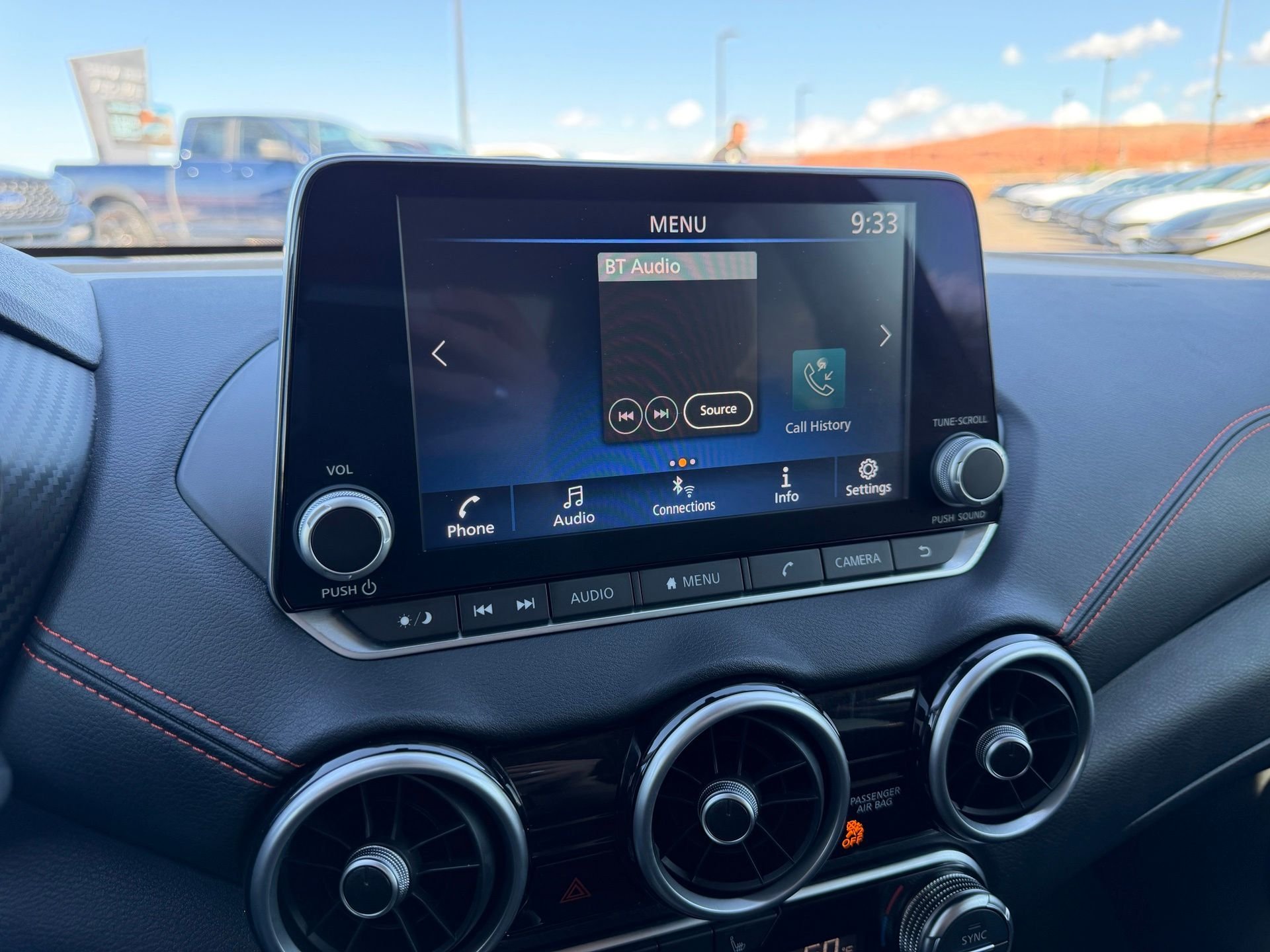 Used 2025 Gray Nissan SR image 26