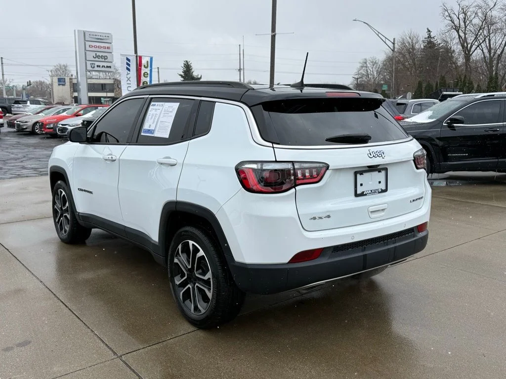 Used 2023 White Jeep Limited image 5