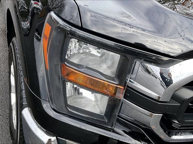 Used 2023 Black Ford XLT image 31