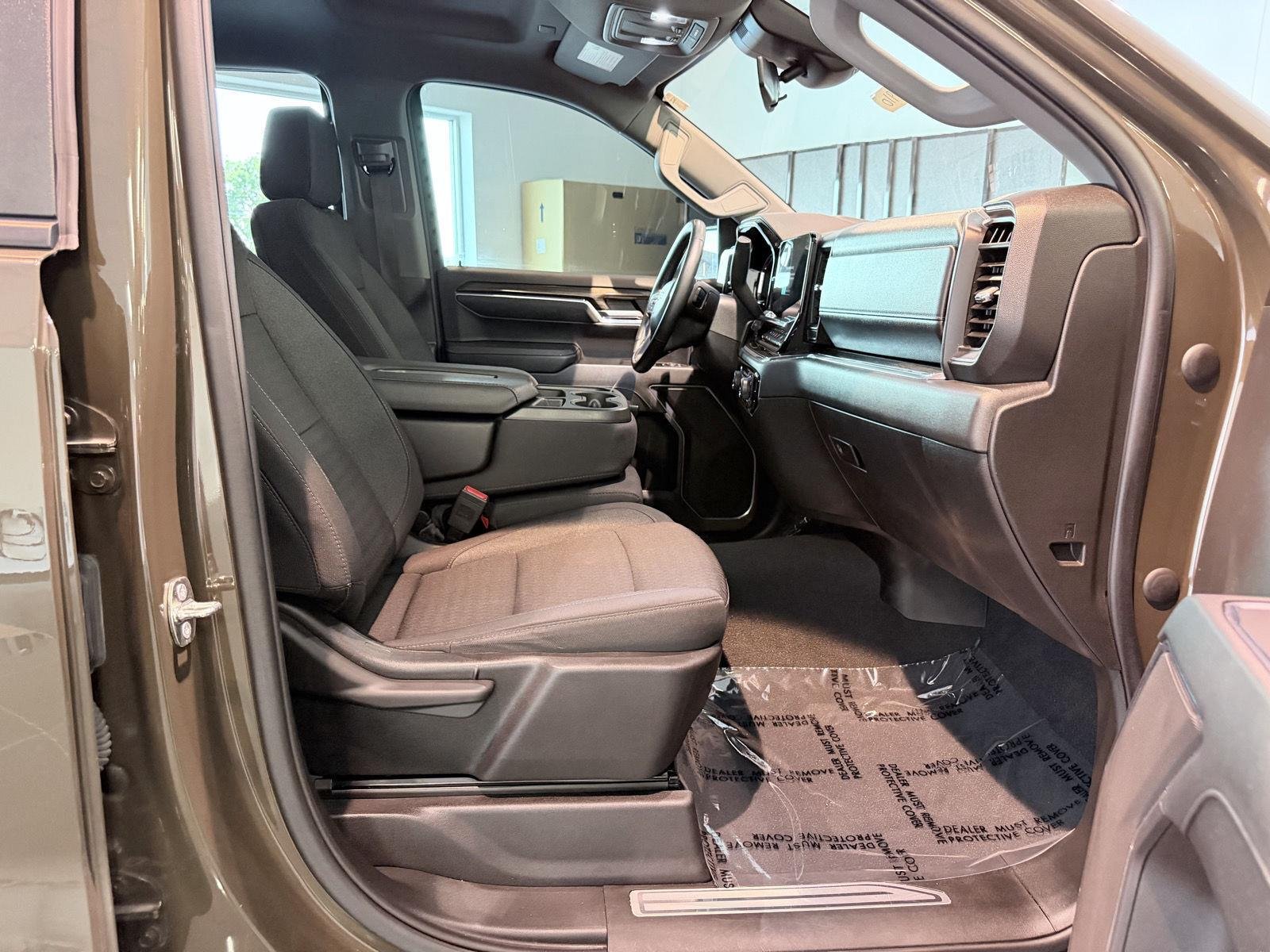 Used 2023 HARVEST BRONZE METALLIC Chevrolet LT image 29