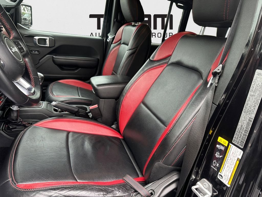 Used 2021 Black Jeep Unlimited Rubicon image 25