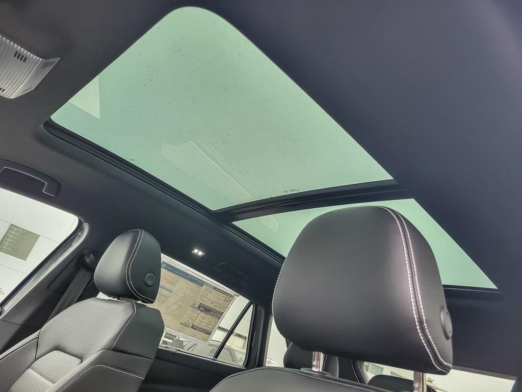 2026 Volkswagen Atlas Cross Sport SEL - Photo 11