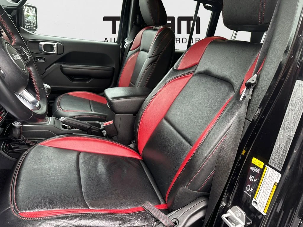 Used 2021 Black Jeep Unlimited Rubicon image 25