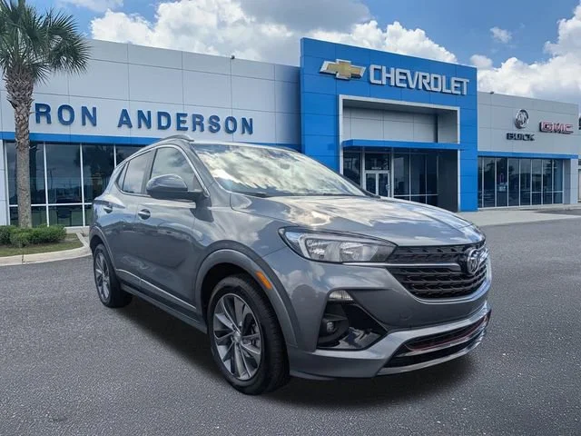 Used 2022 Satin Steel Metallic Buick Select image 1