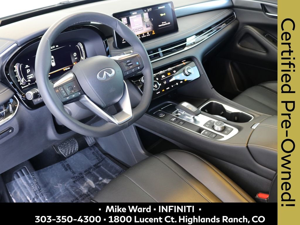 Certified Used 2023 Silver INFINITI LUXE image 6
