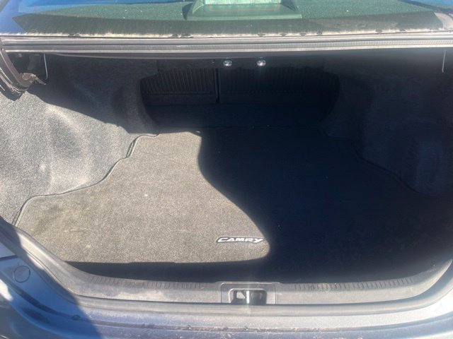Used 2014 Gray Toyota SE image 21