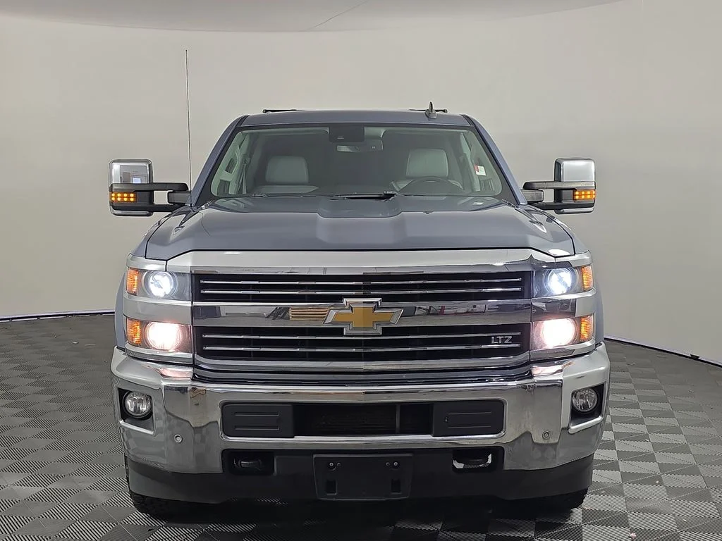 Used 2016 Gray Chevrolet LTZ image 10